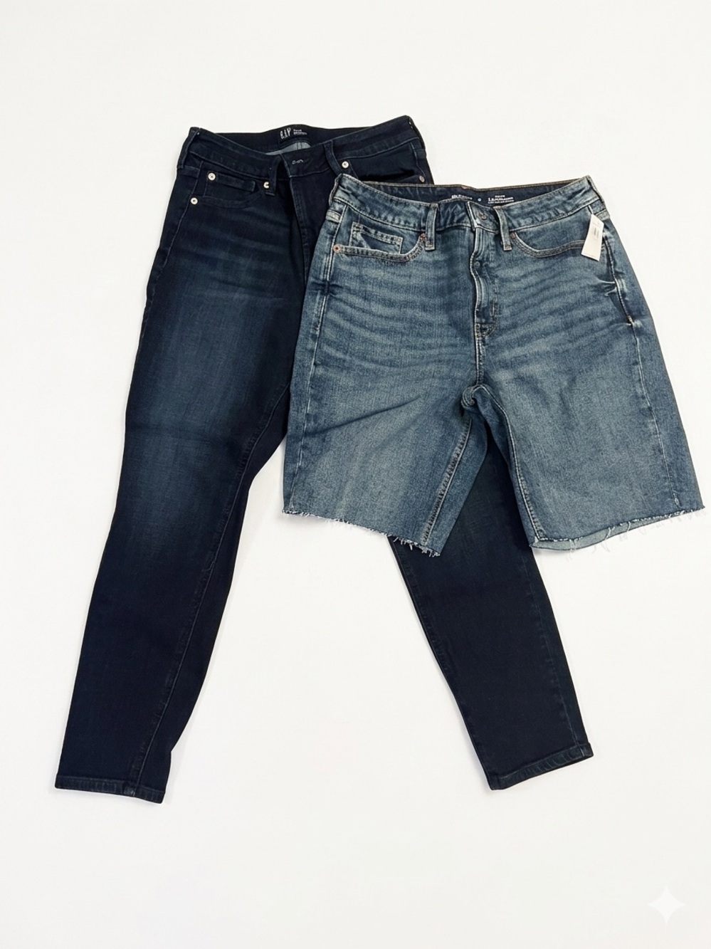 GAP Skinny Jeans in Dark Blue with old Navy  NWT Medium Blue Cutoff Shorts